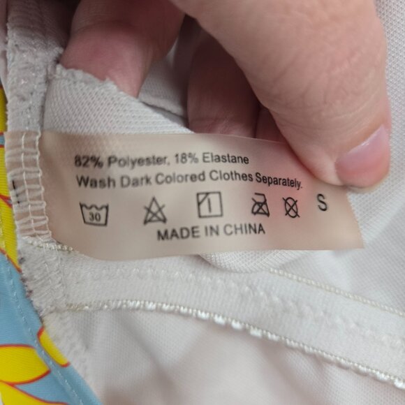 Yellow 70s style daisy print One Piece Swimsuit Rashguard Small - Picture 7 of 9